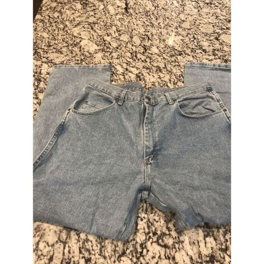 New Wrangler Blues Mens 38X30 Blue Straight Leg Relaxed Fit Cotton Light Wash - Picture 6 of 10